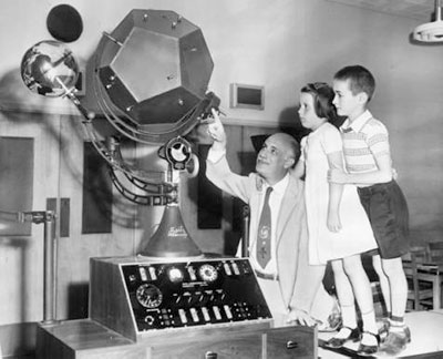 Armand Spitz with Model A1 and kids